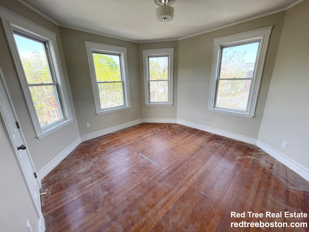 240 Allston St, Cambridgeport