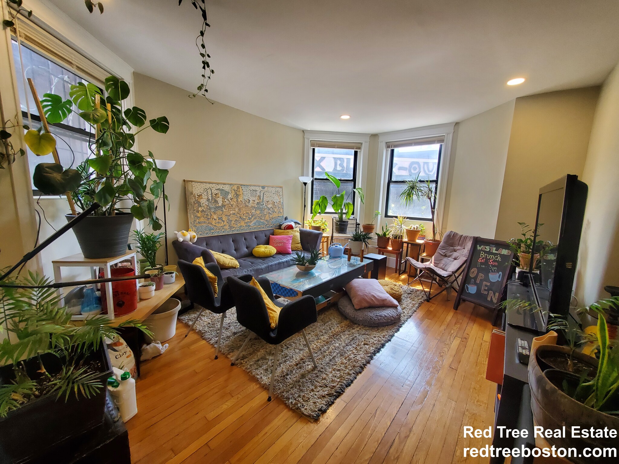 1914 Beacon St, Brighton