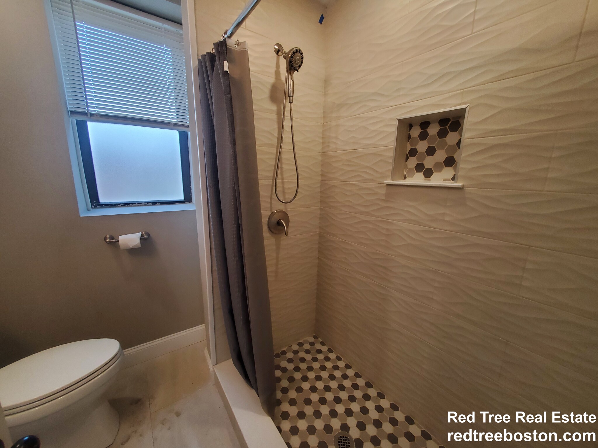 1914 Beacon St, Brighton