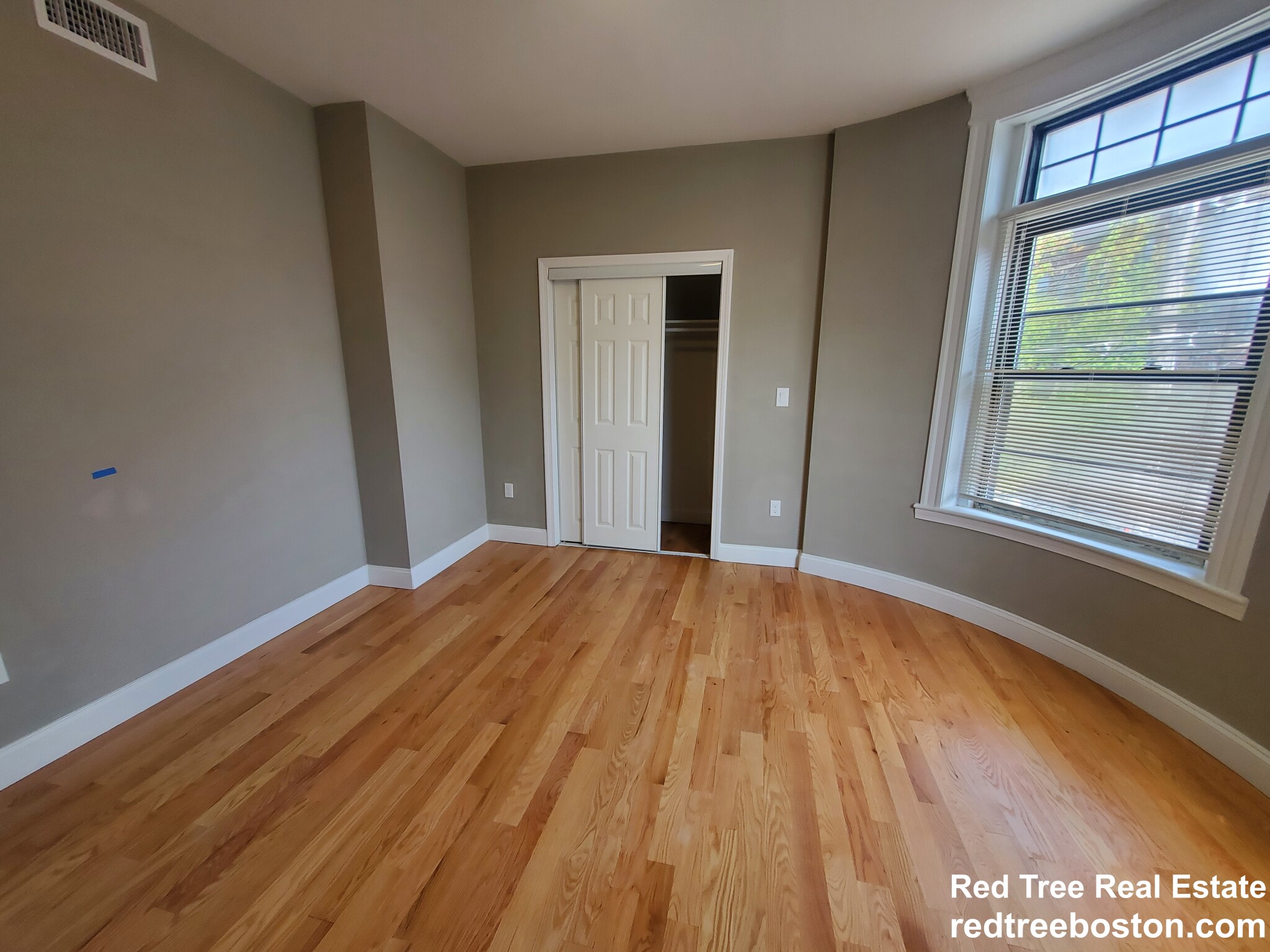 1914 Beacon St, Brighton