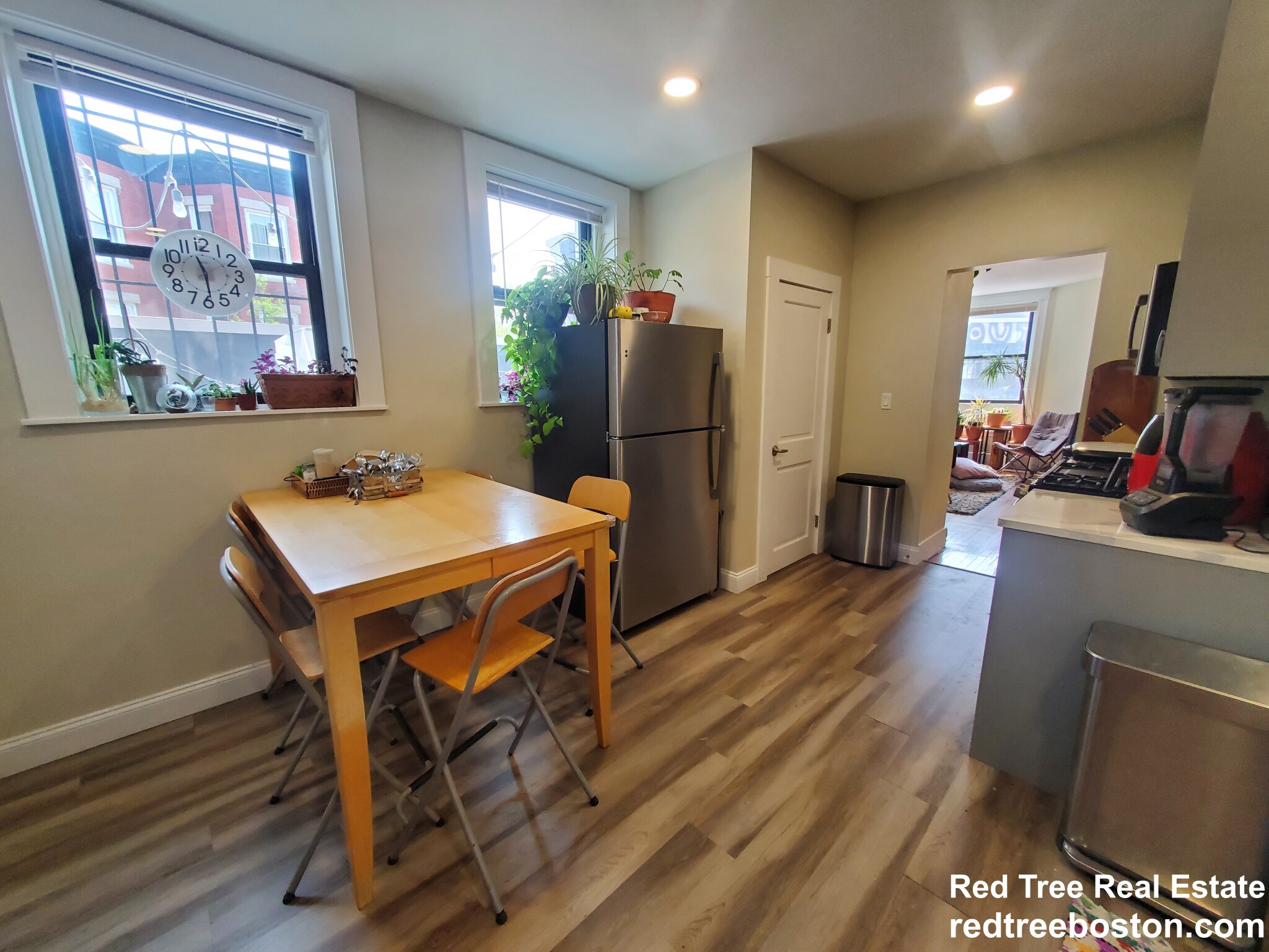 1914 Beacon St, Brighton