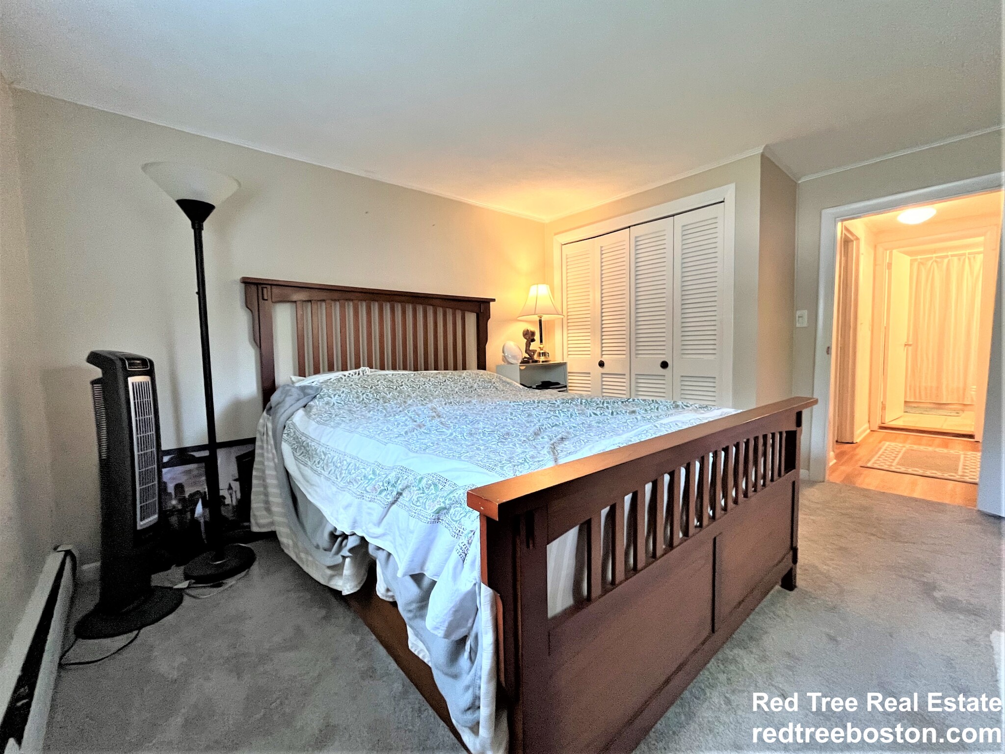 58 Bryon Rd, Chestnut Hill