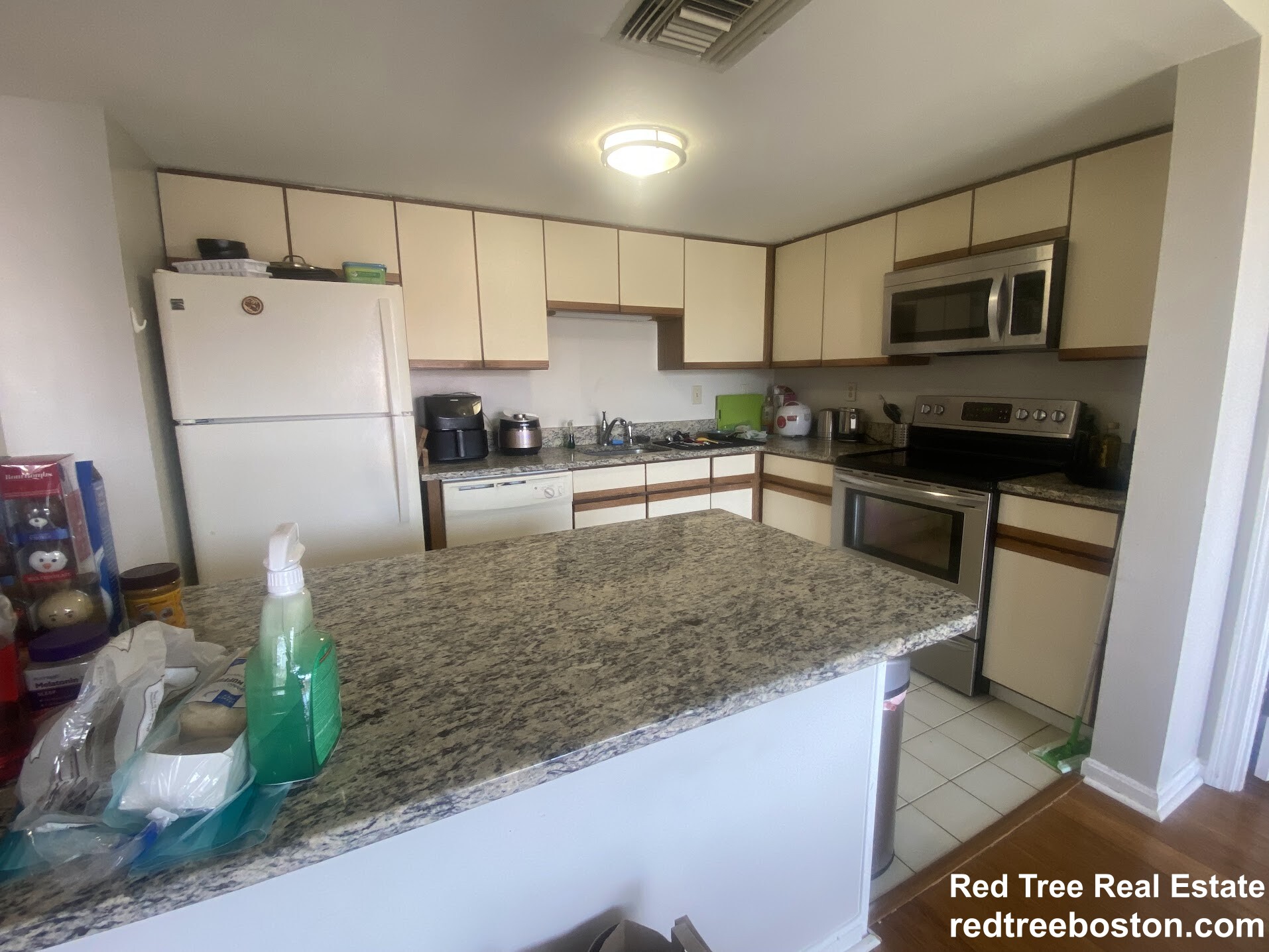 85 Brainerd Rd, Allston