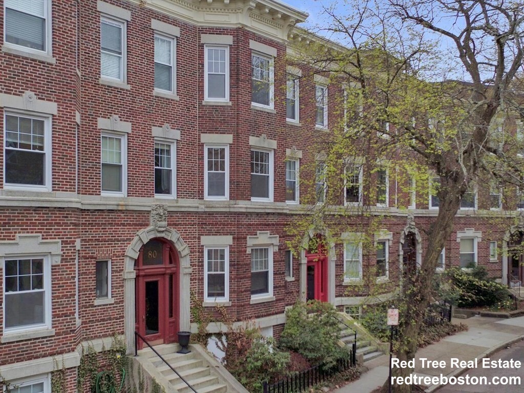 80 Browne St, North Brookline