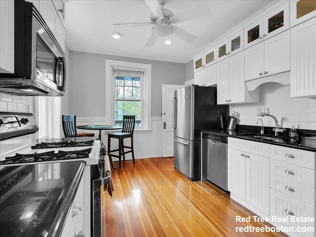 80 Browne St, North Brookline