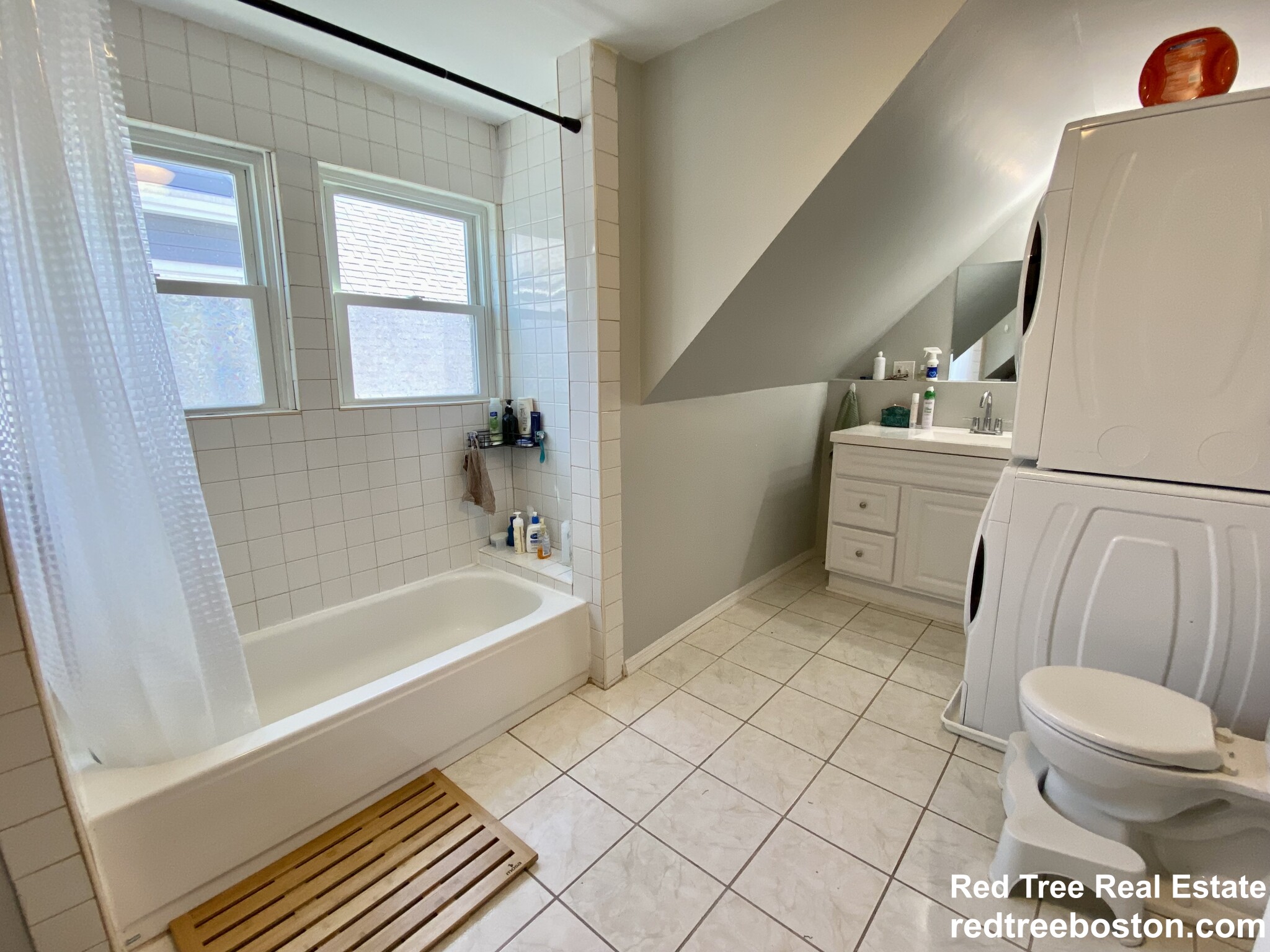 3142 Washington St, Jamaica Plain