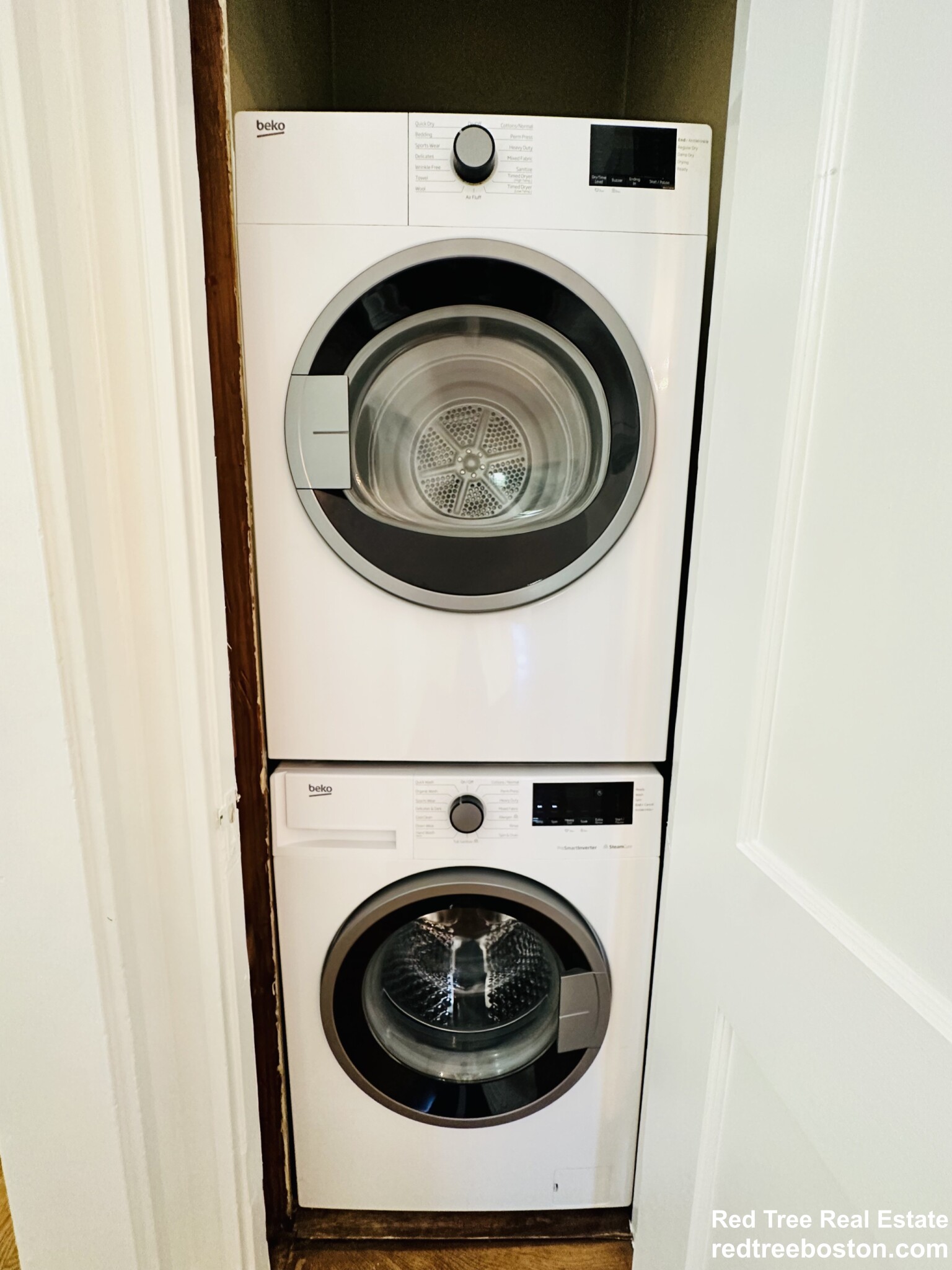 34 Garrison Rd, Washington Square