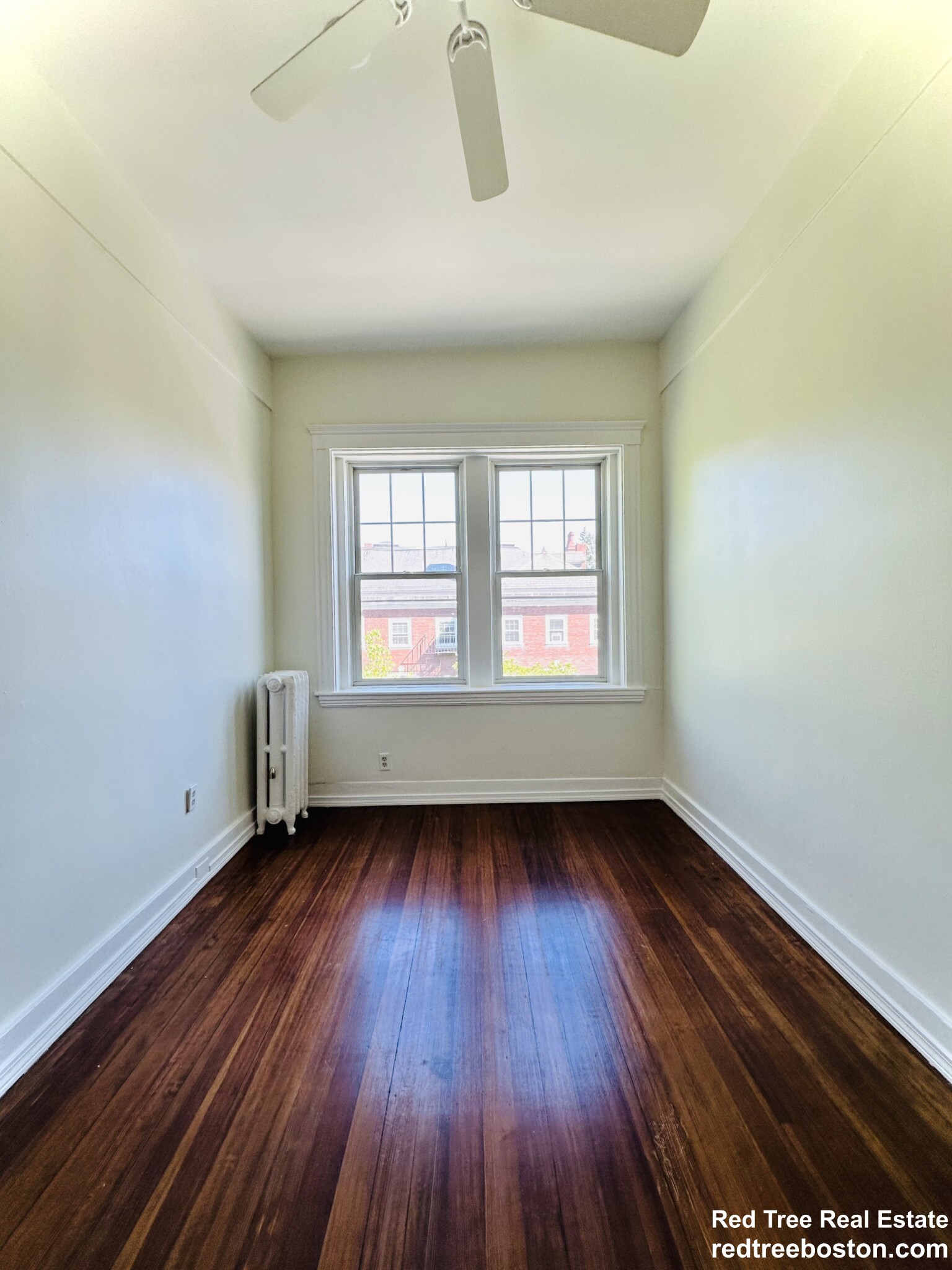 34 Garrison Rd, Washington Square