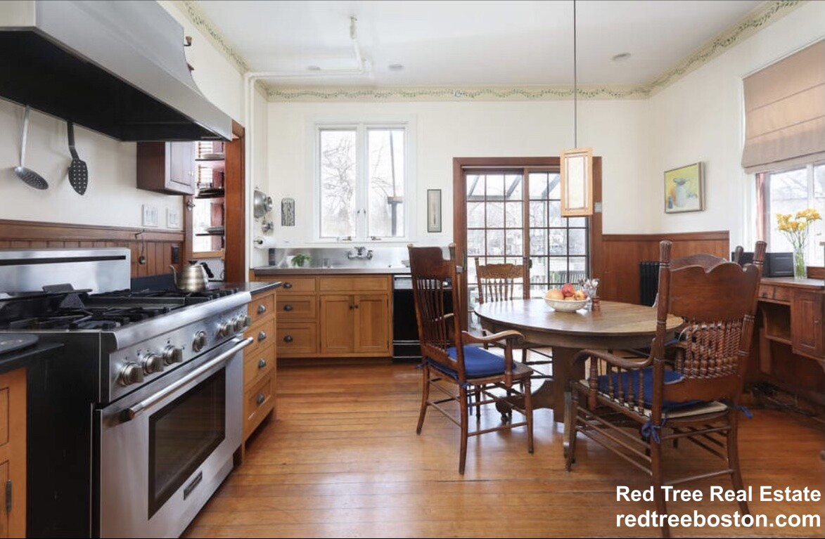 67 Francis St, Longwood