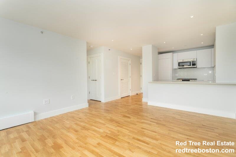 1410 Columbia Rd, South Boston