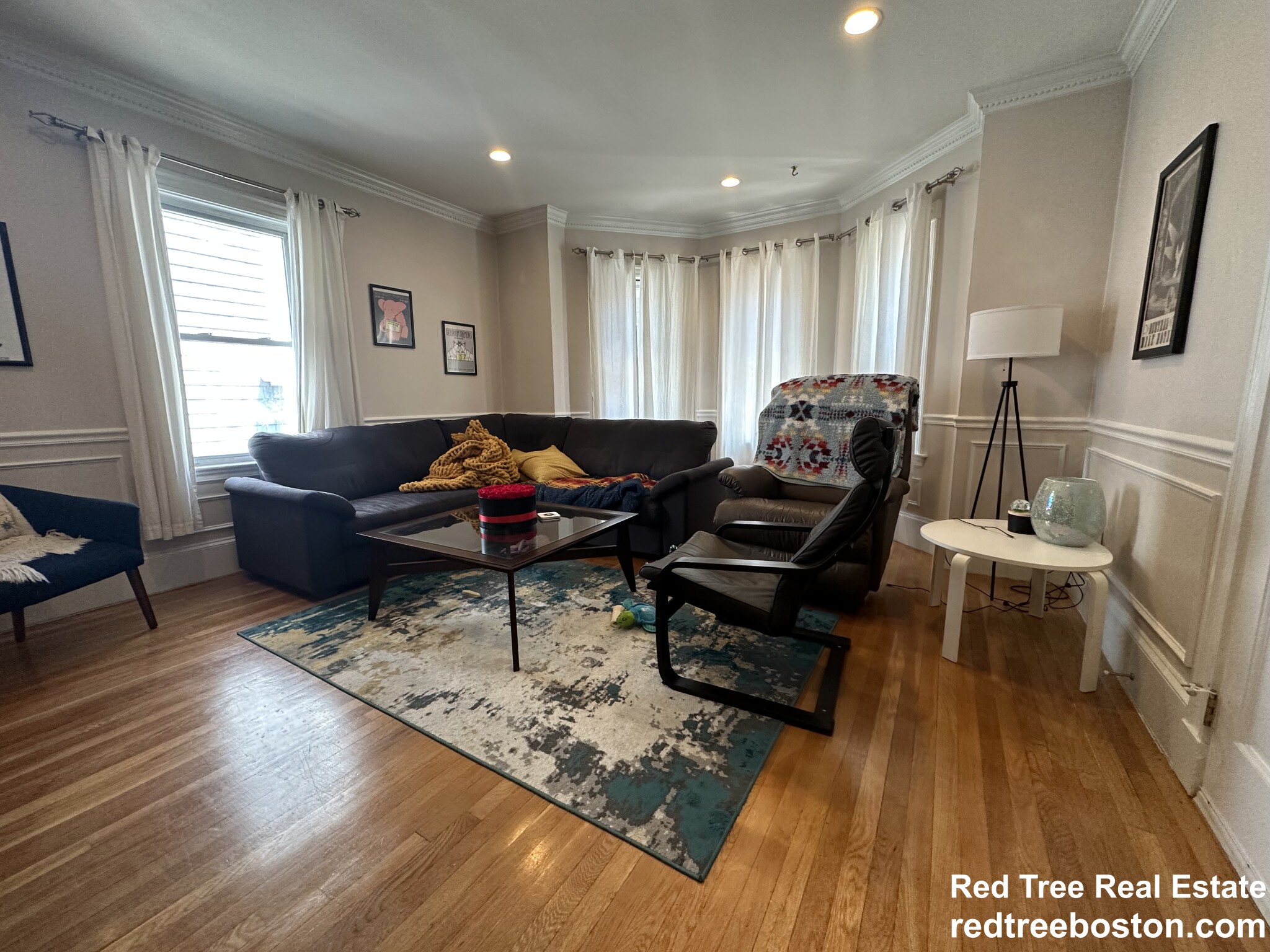 8 White Ave, Chestnut Hill