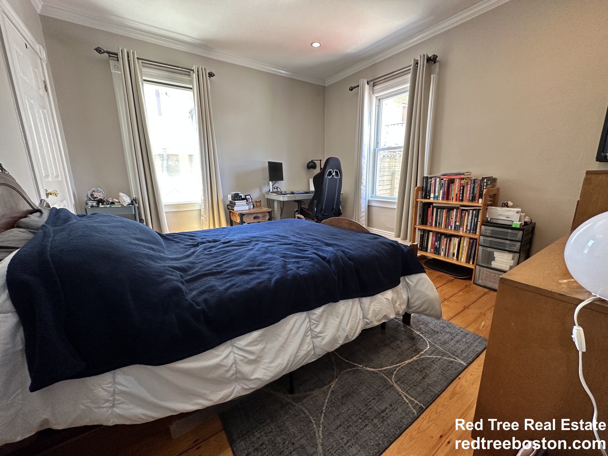 8 White Ave, Chestnut Hill