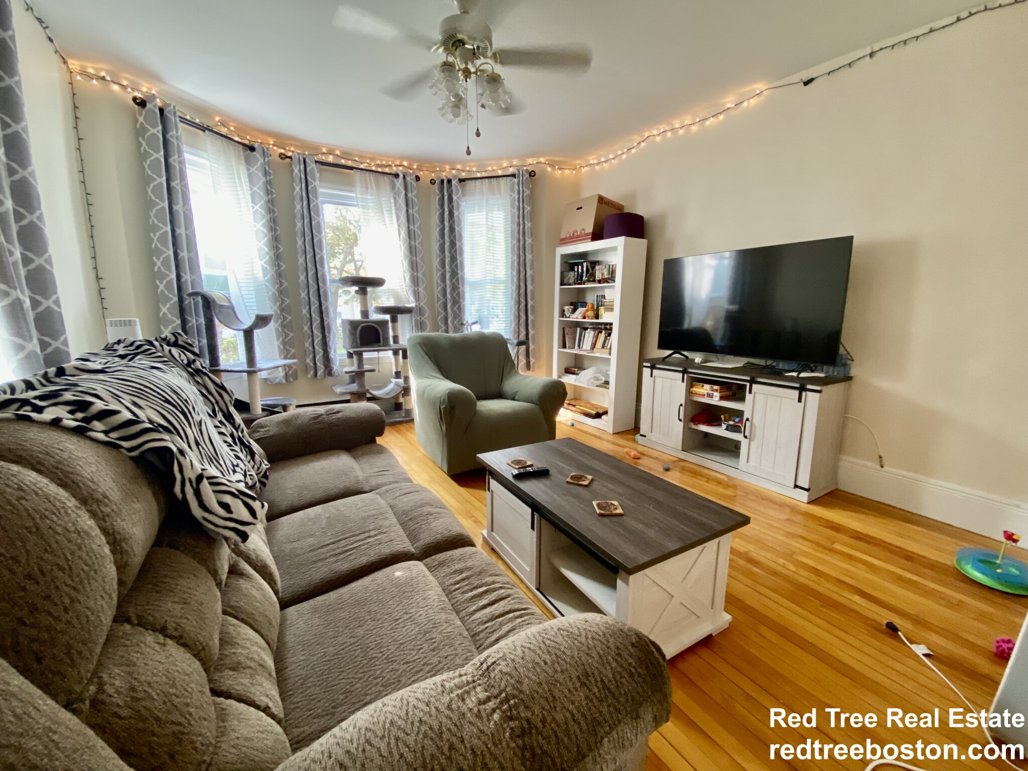 1496 Centre St, Roslindale
