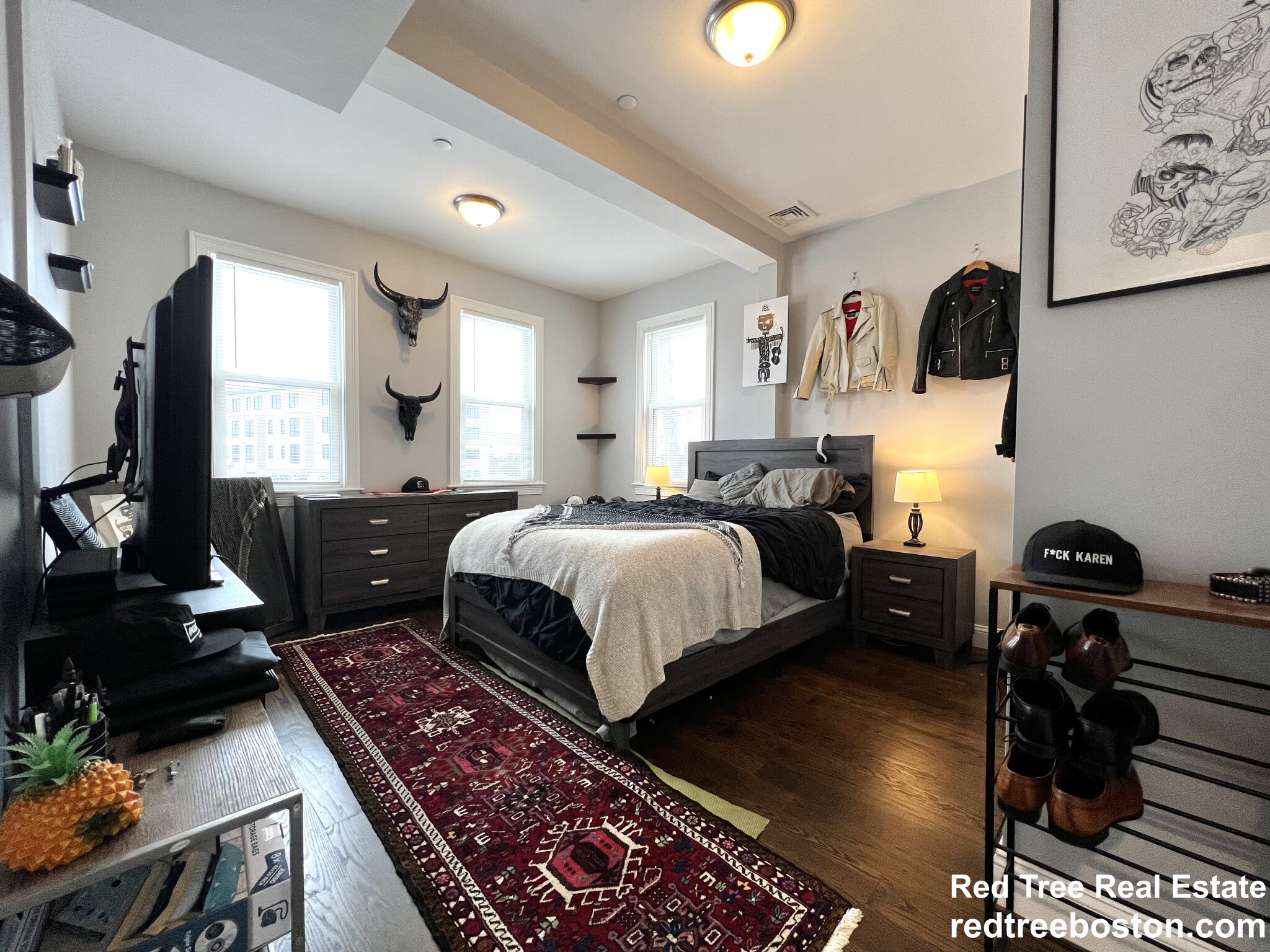 17 Harvard Ter, Allston