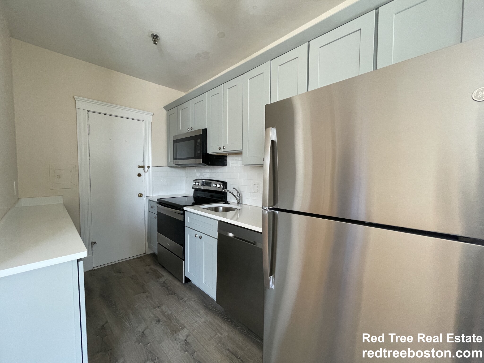 374 Chestnut Hill Ave, Brighton