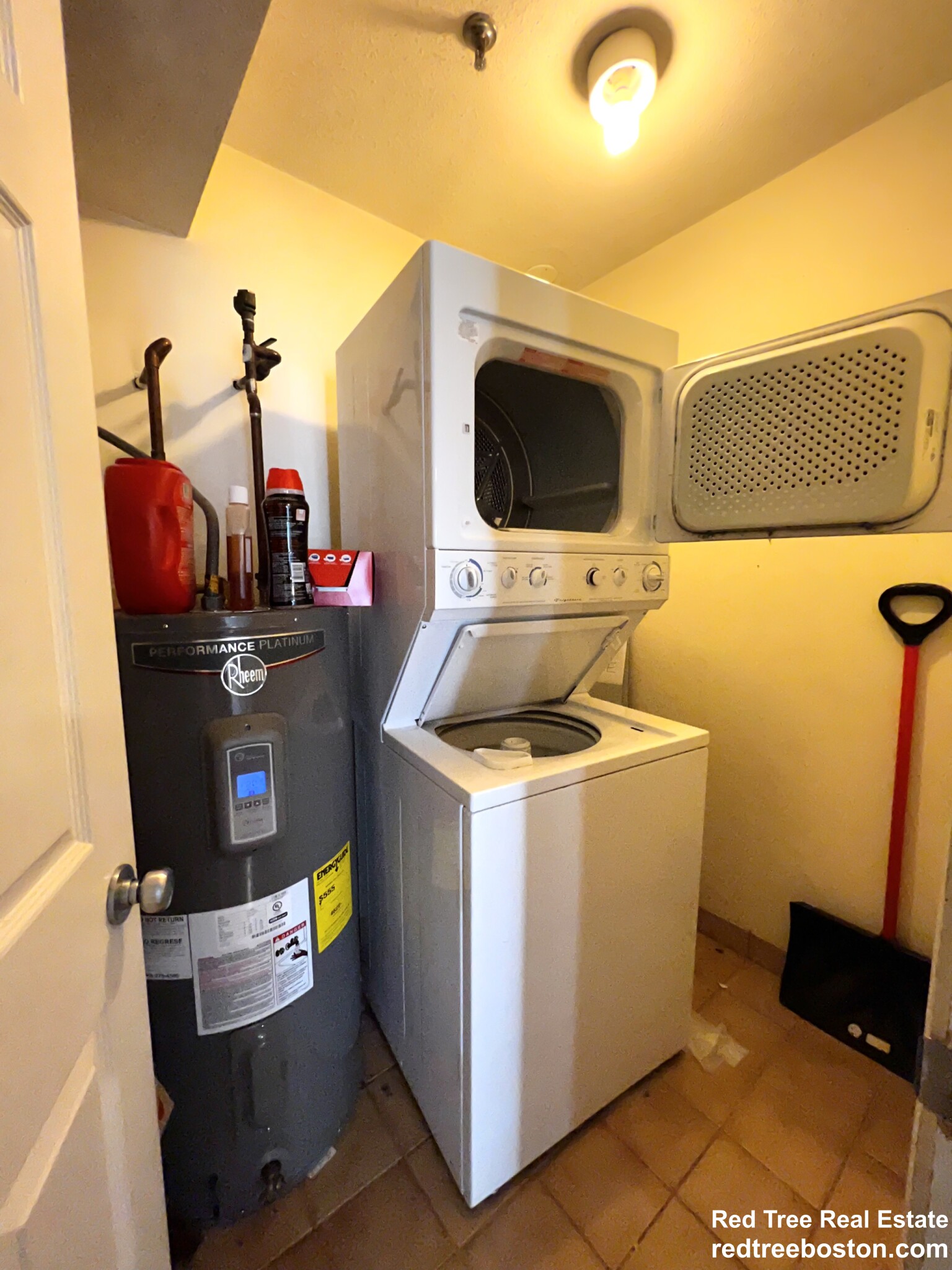 147 Kelton St, Allston