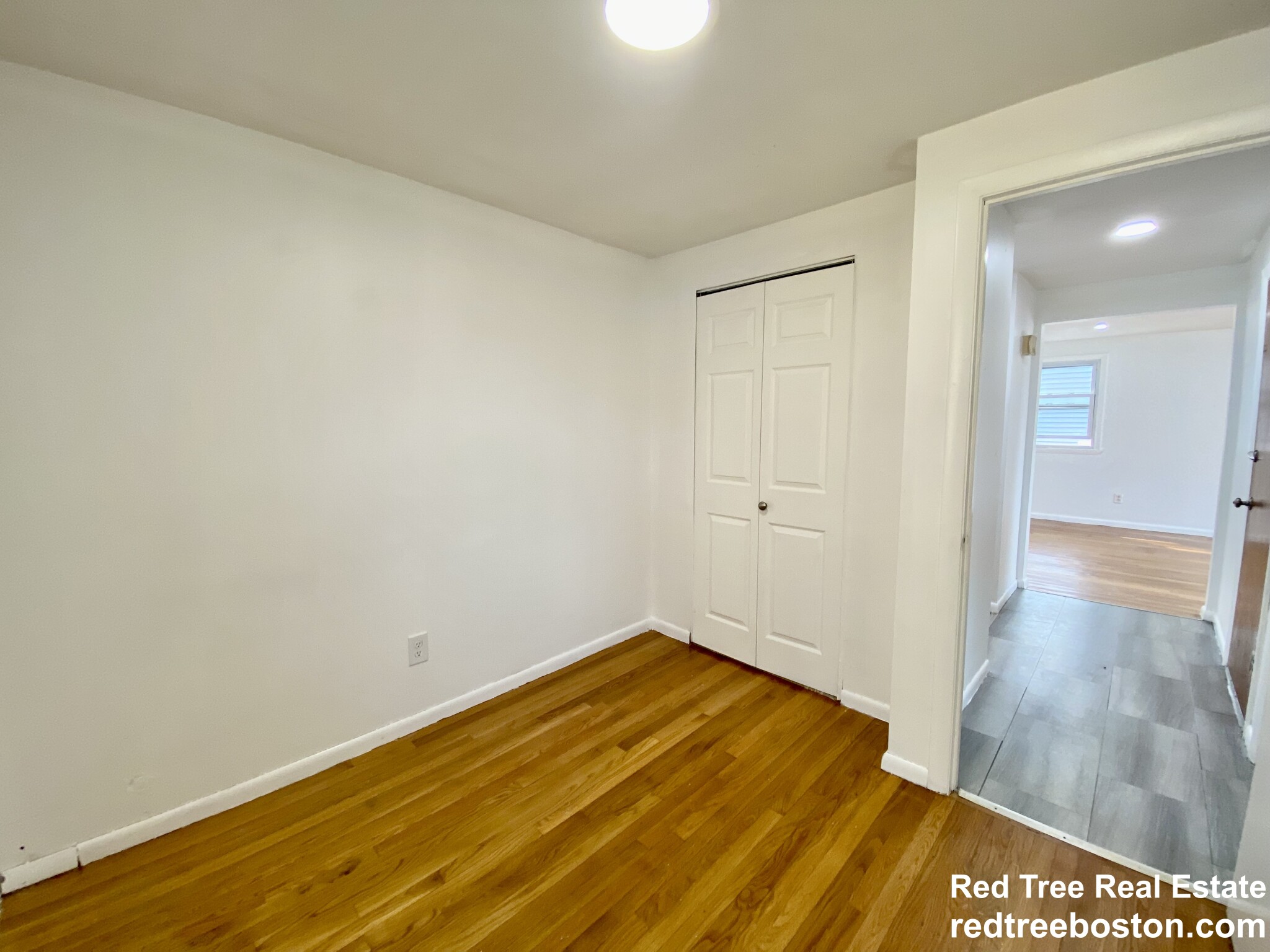 95 Metropolitan Ave, Roslindale