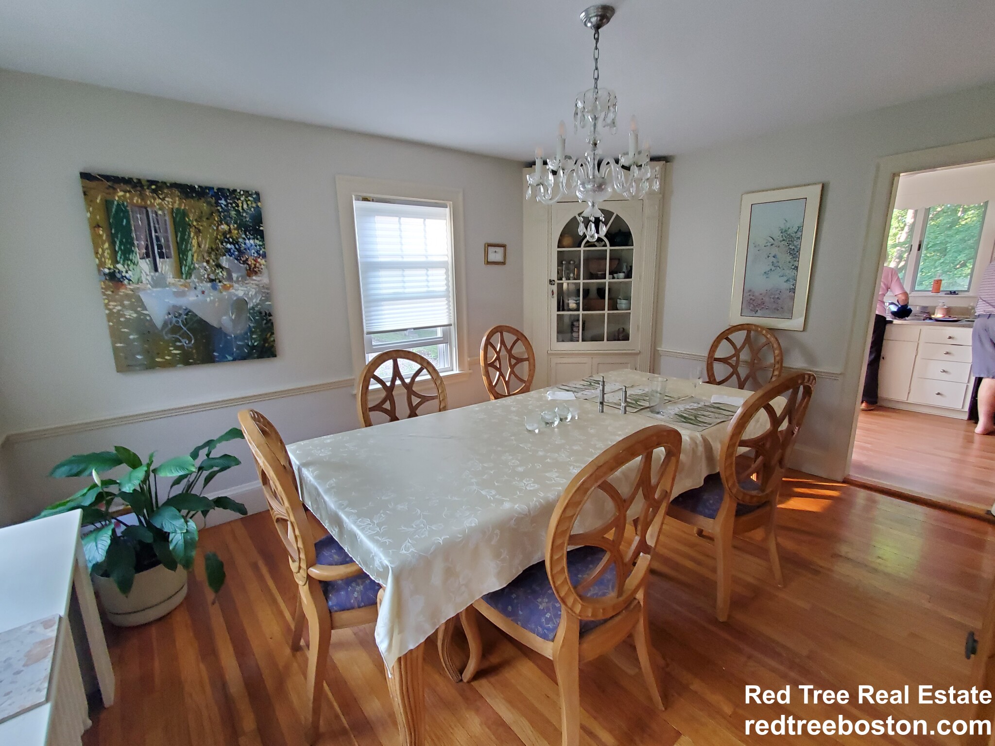 58 Longfellow Rd, Wellesley