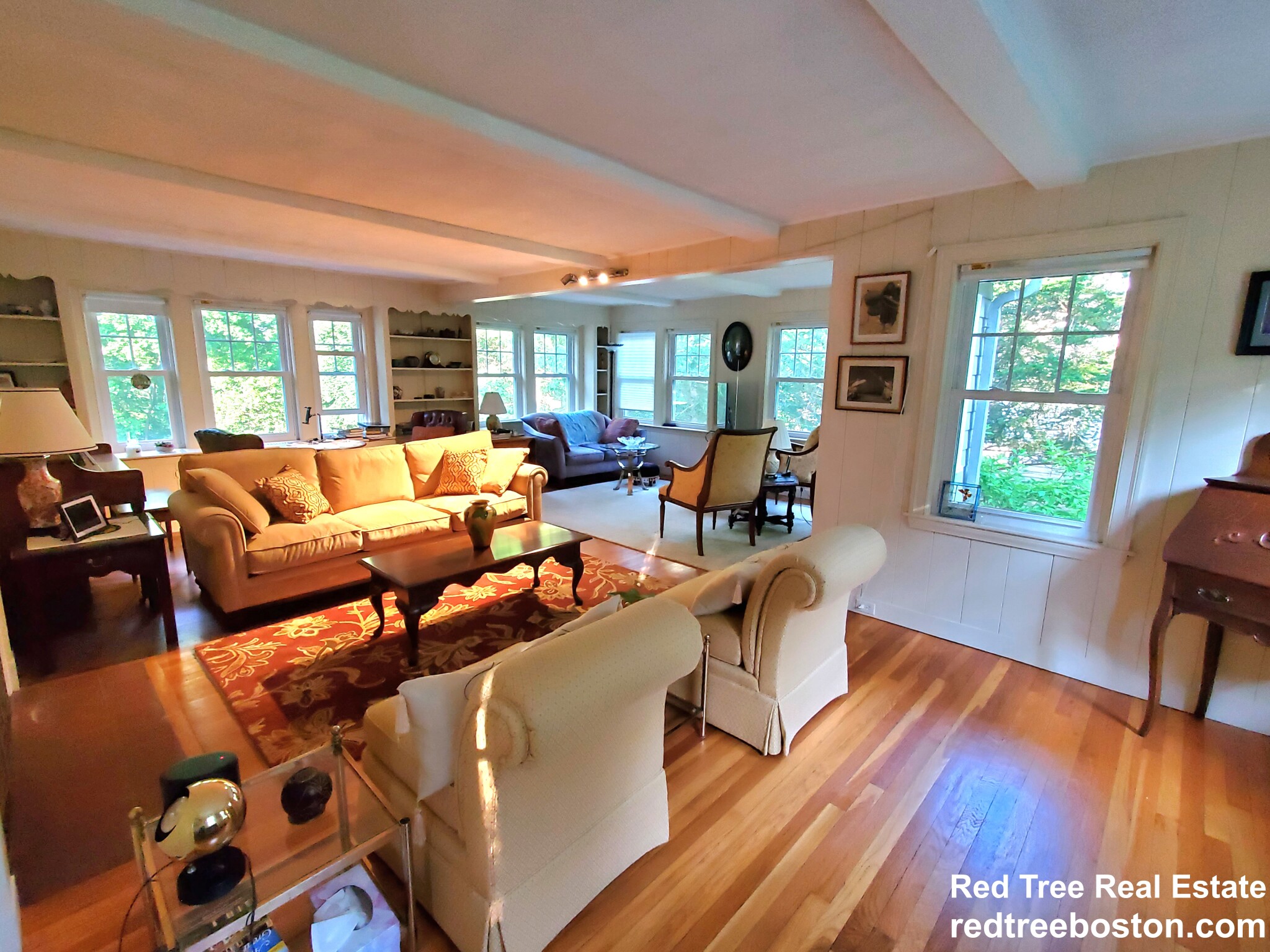 58 Longfellow Rd, Wellesley