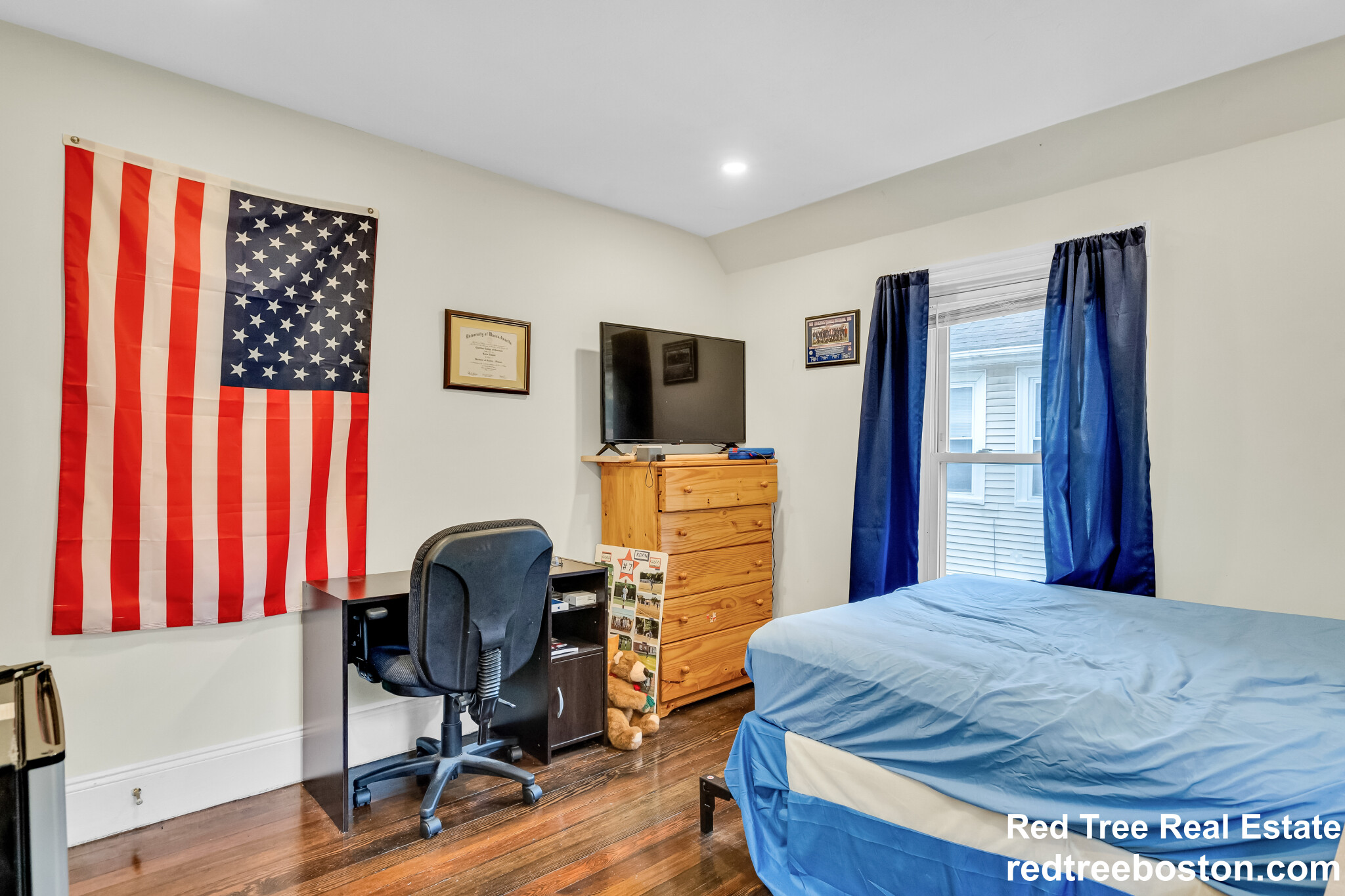 26 John St, Thompsonville