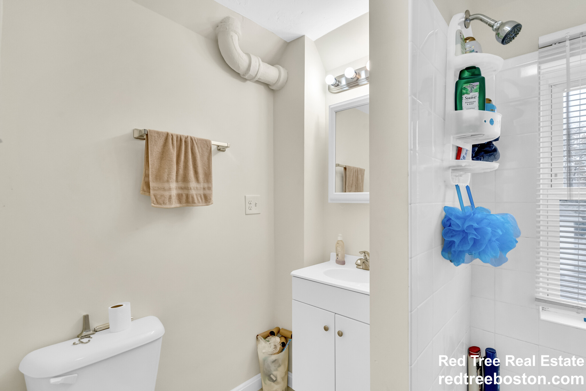 26 John St, Thompsonville