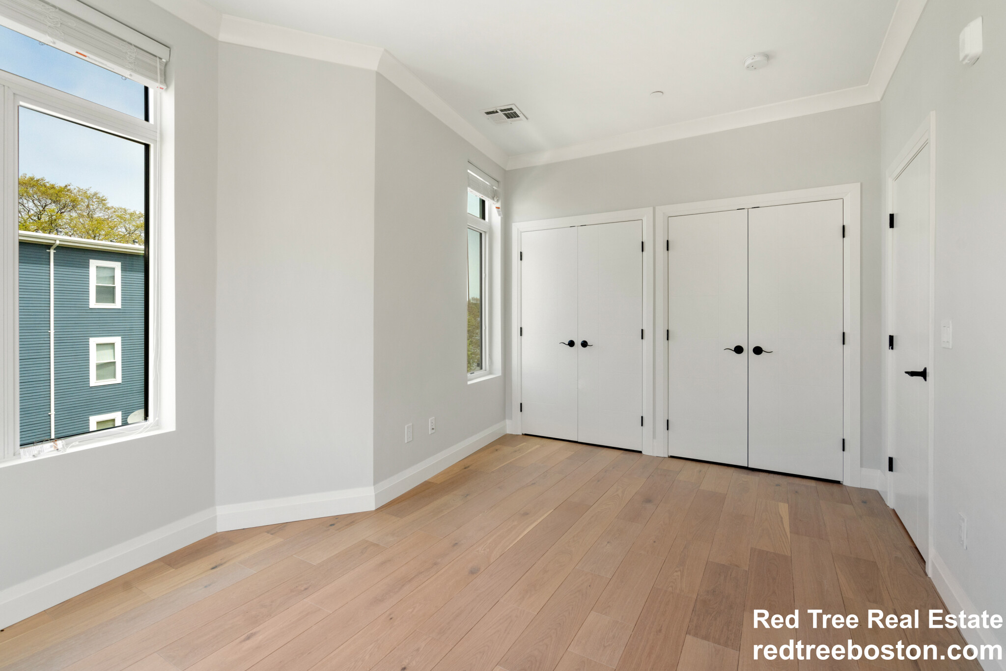 142 Pleasant St, Dorchester