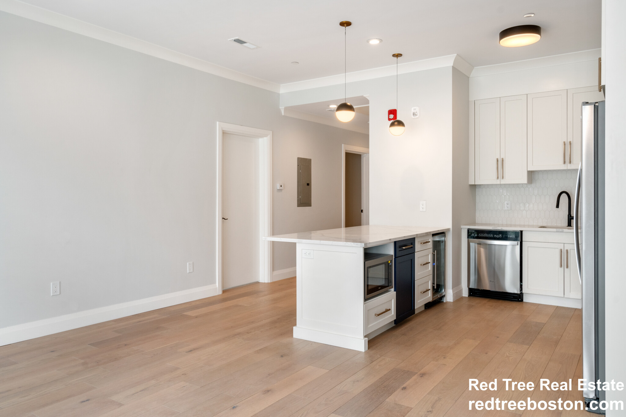 142 Pleasant St, Dorchester