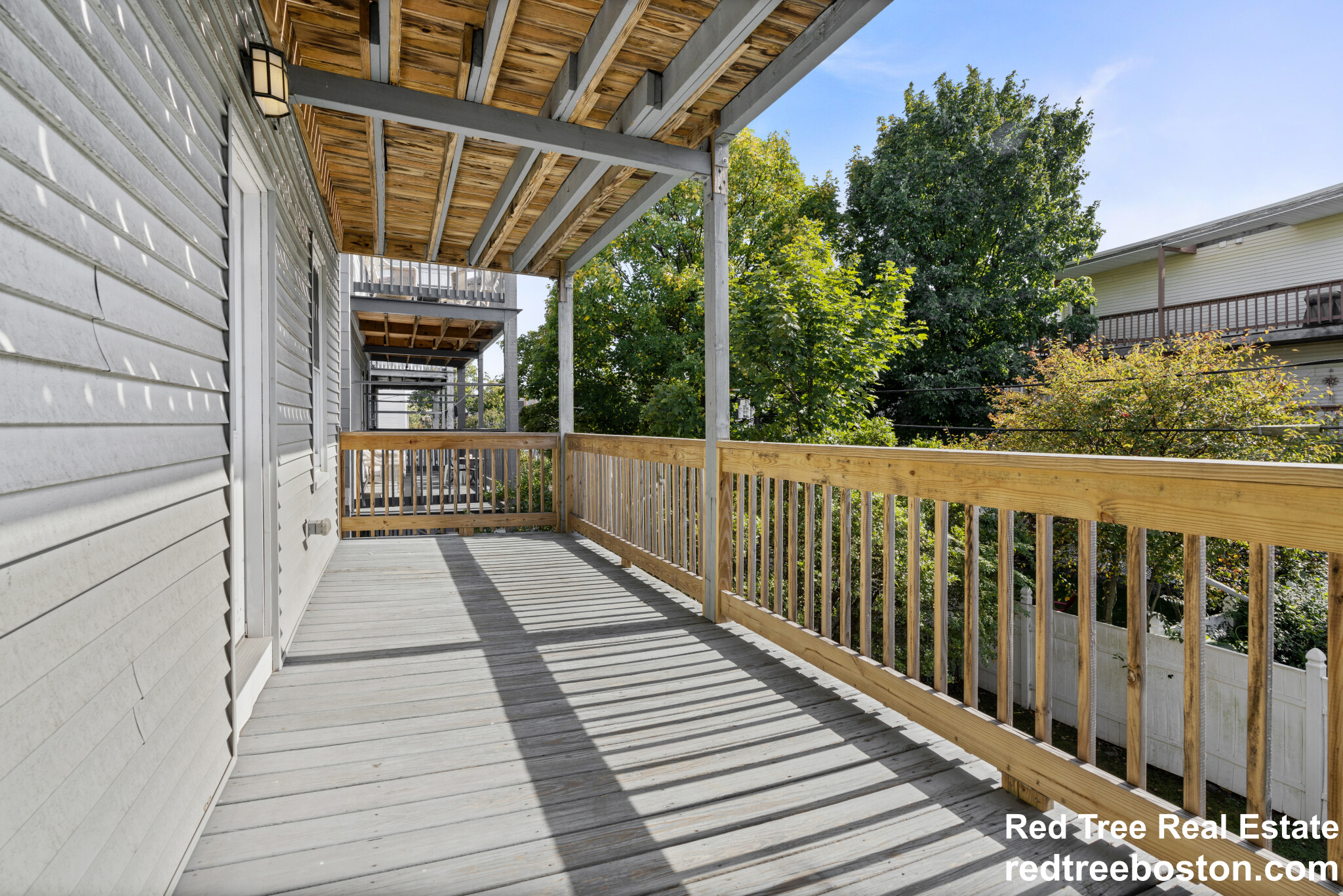 35 Harbor View St, Dorchester