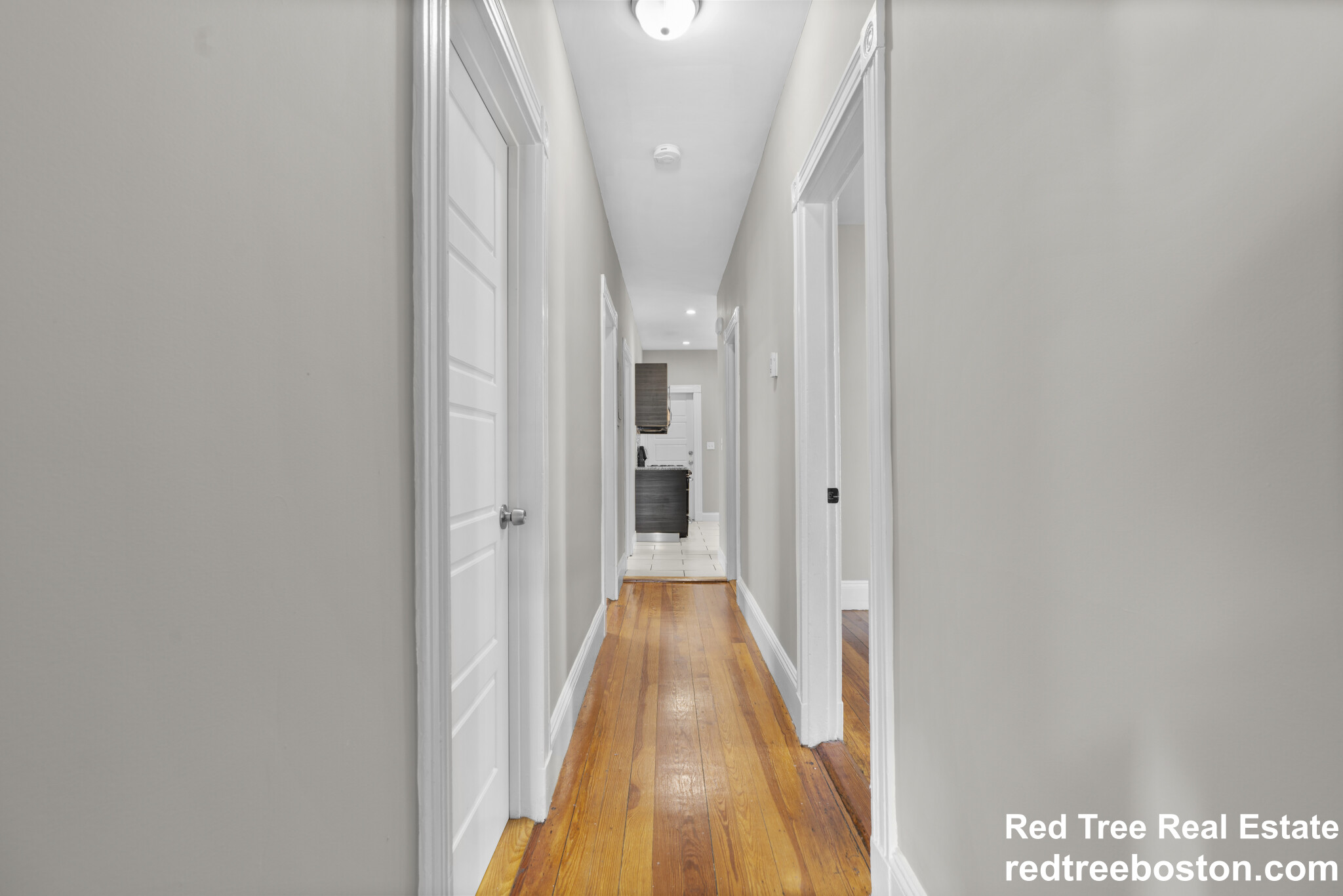 35 Harbor View St, Dorchester