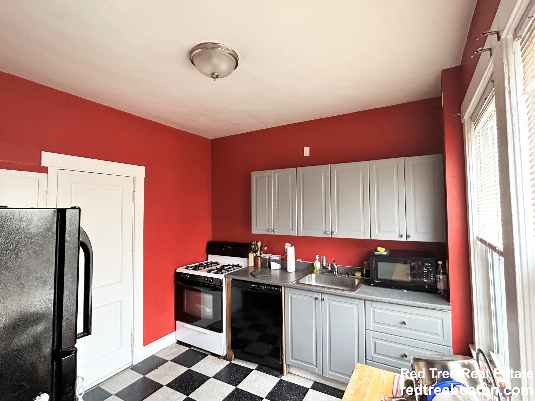 142 Sutherland Rd, Brighton