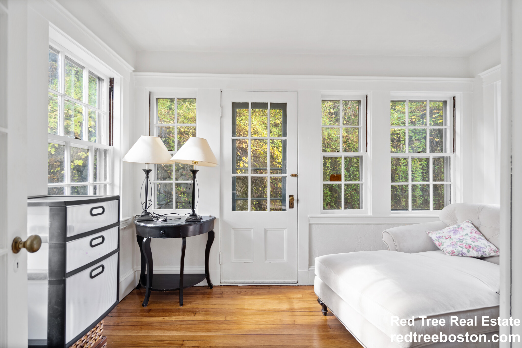 27 Oakwood Rd, Auburndale