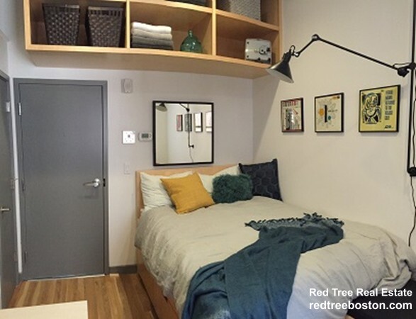 144 Bowdoin St, Downtown