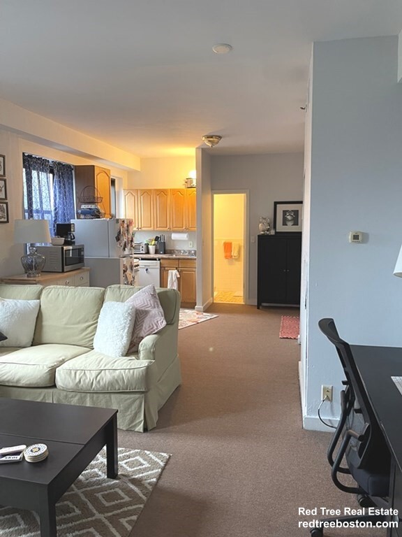 475 Commonwealth Ave, Fenway