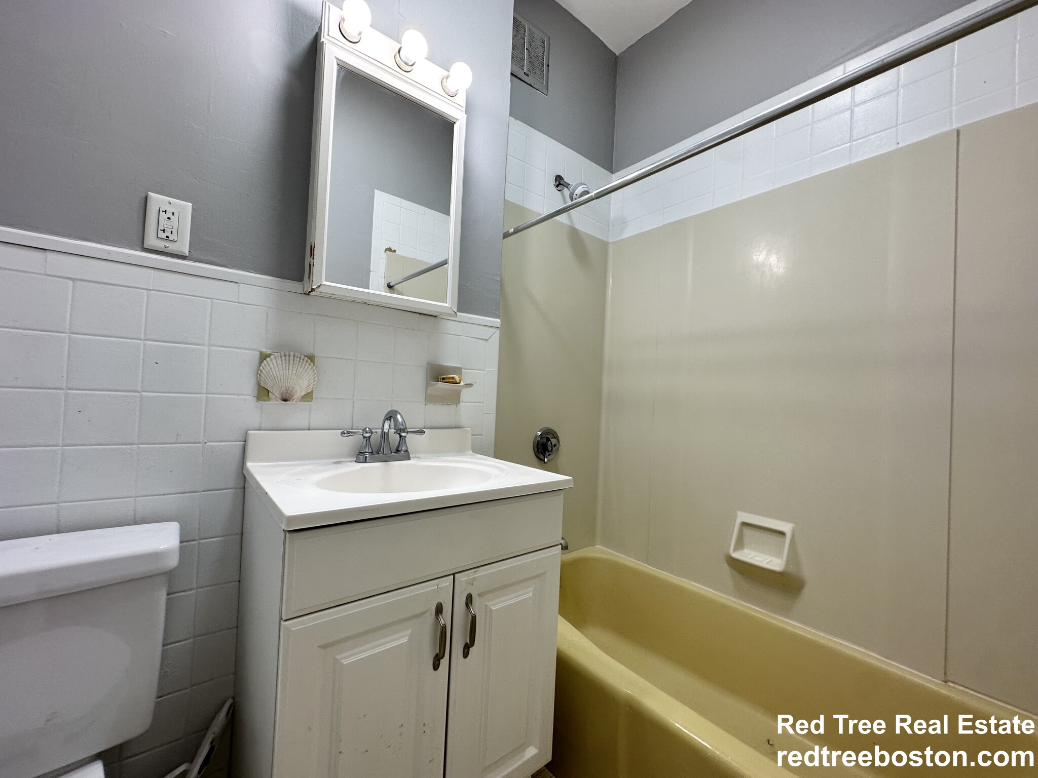 142 Sutherland Rd, Brighton