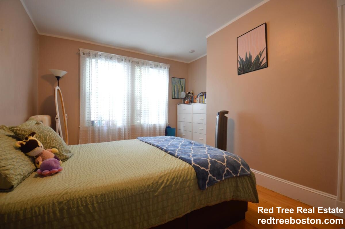 7 Addington Rd, Coolidge Corner