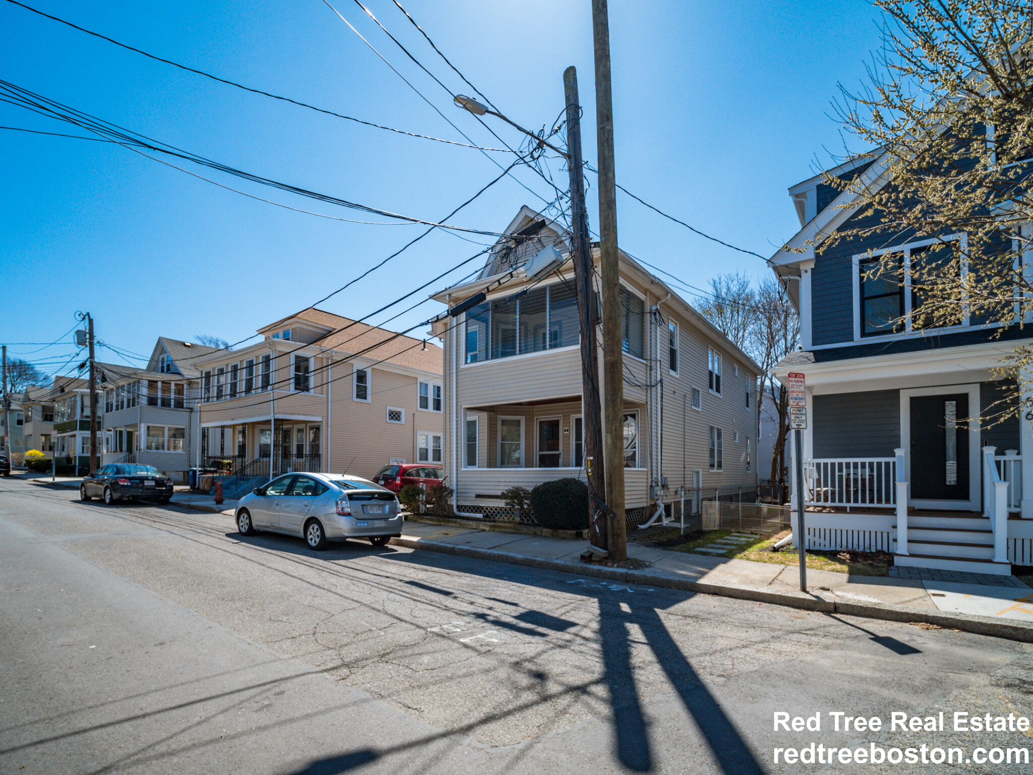 52 Upland Rd, West Somerville