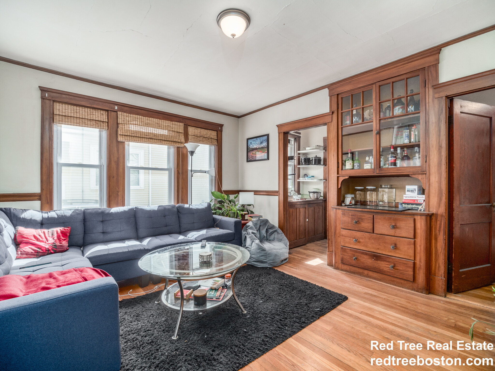 52 Upland Rd, West Somerville