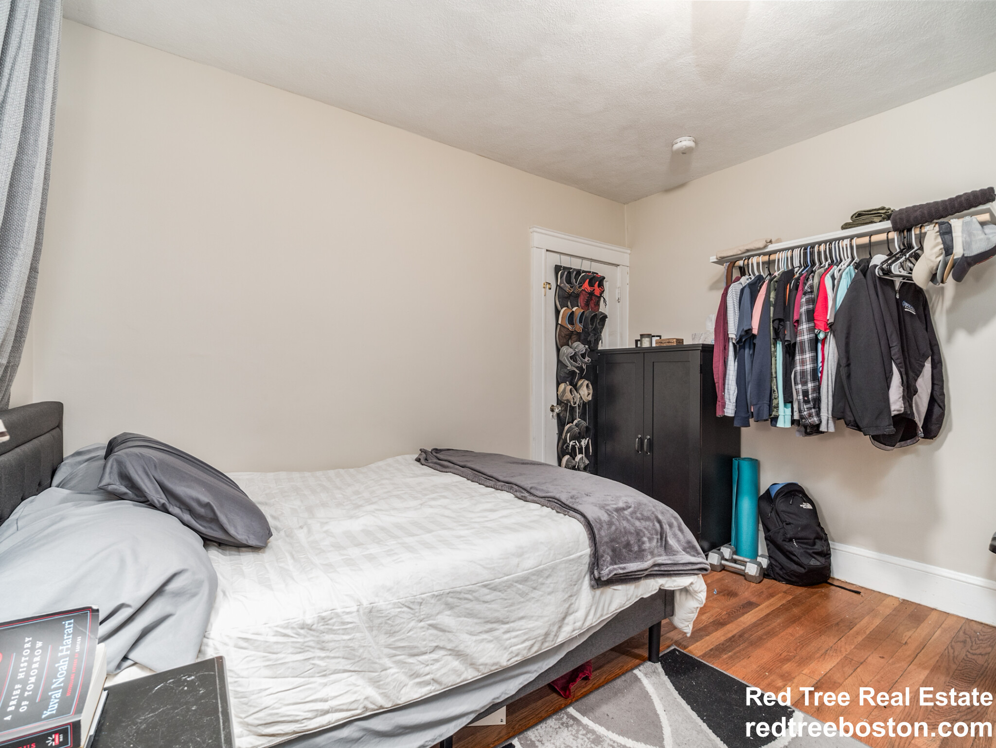 52 Upland Rd, West Somerville