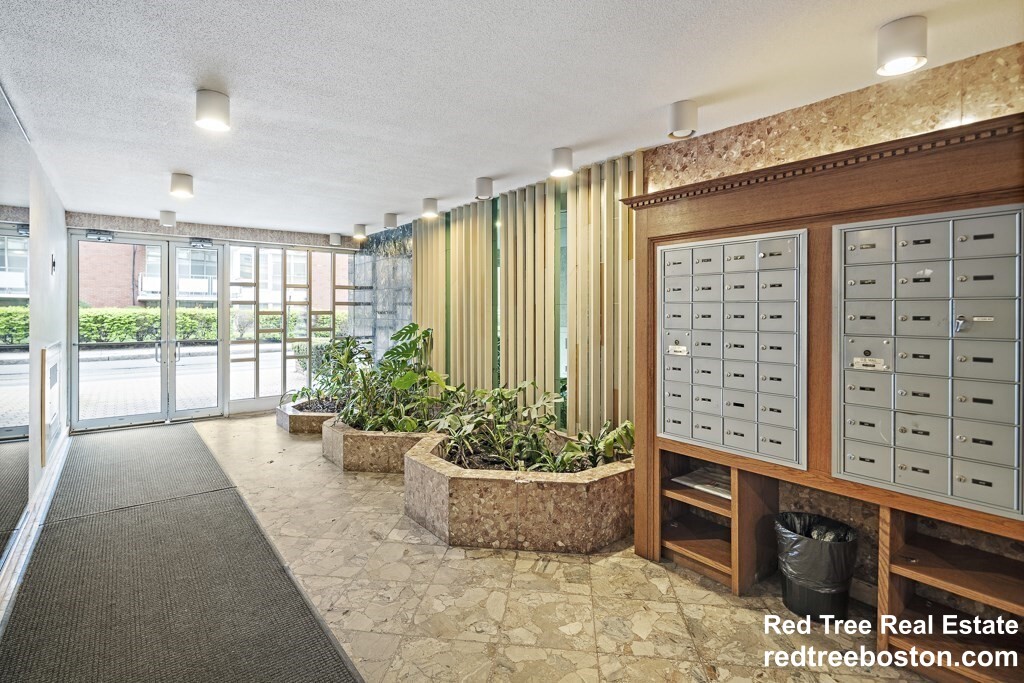 41 Park St, Coolidge Corner