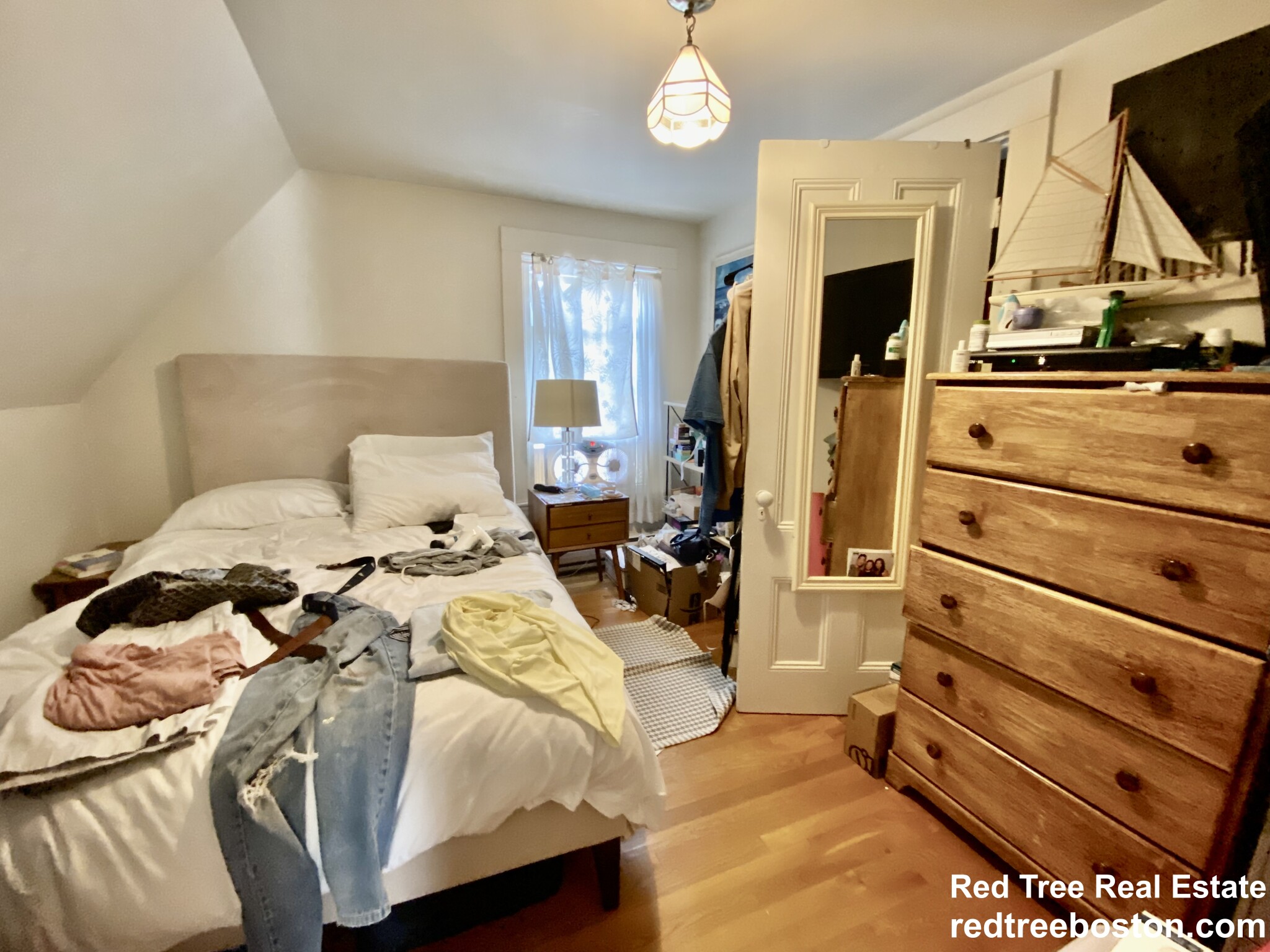 17 Harris St, Coolidge Corner