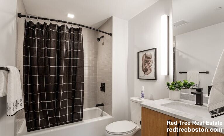 83 Gardner St, Allston