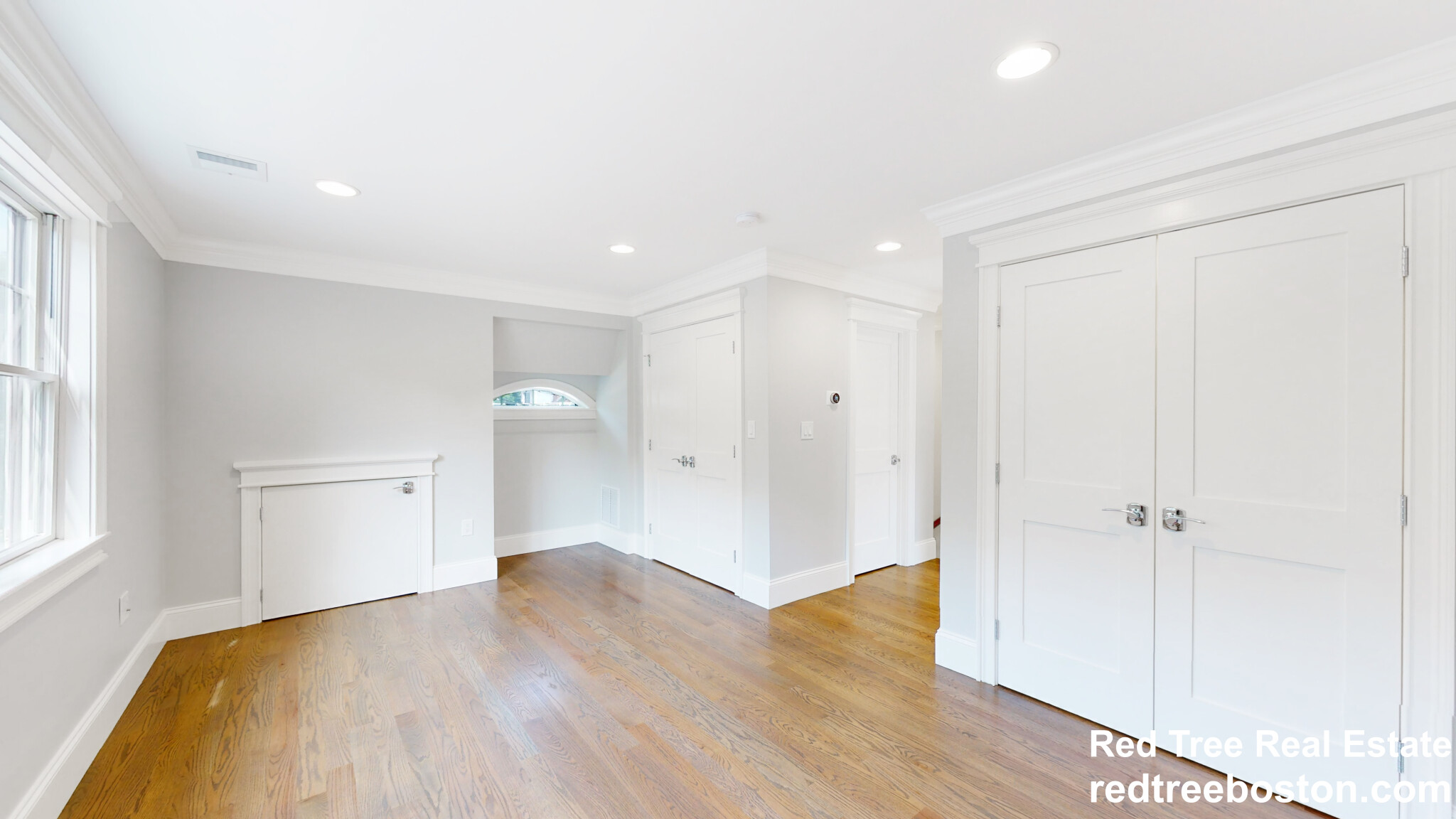 101 Sumner Rd, Brookline Village