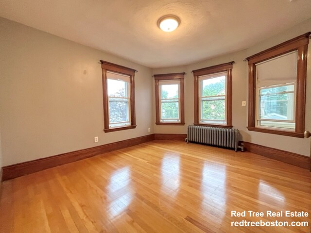 183 Cottage Park Rd, Winthrop