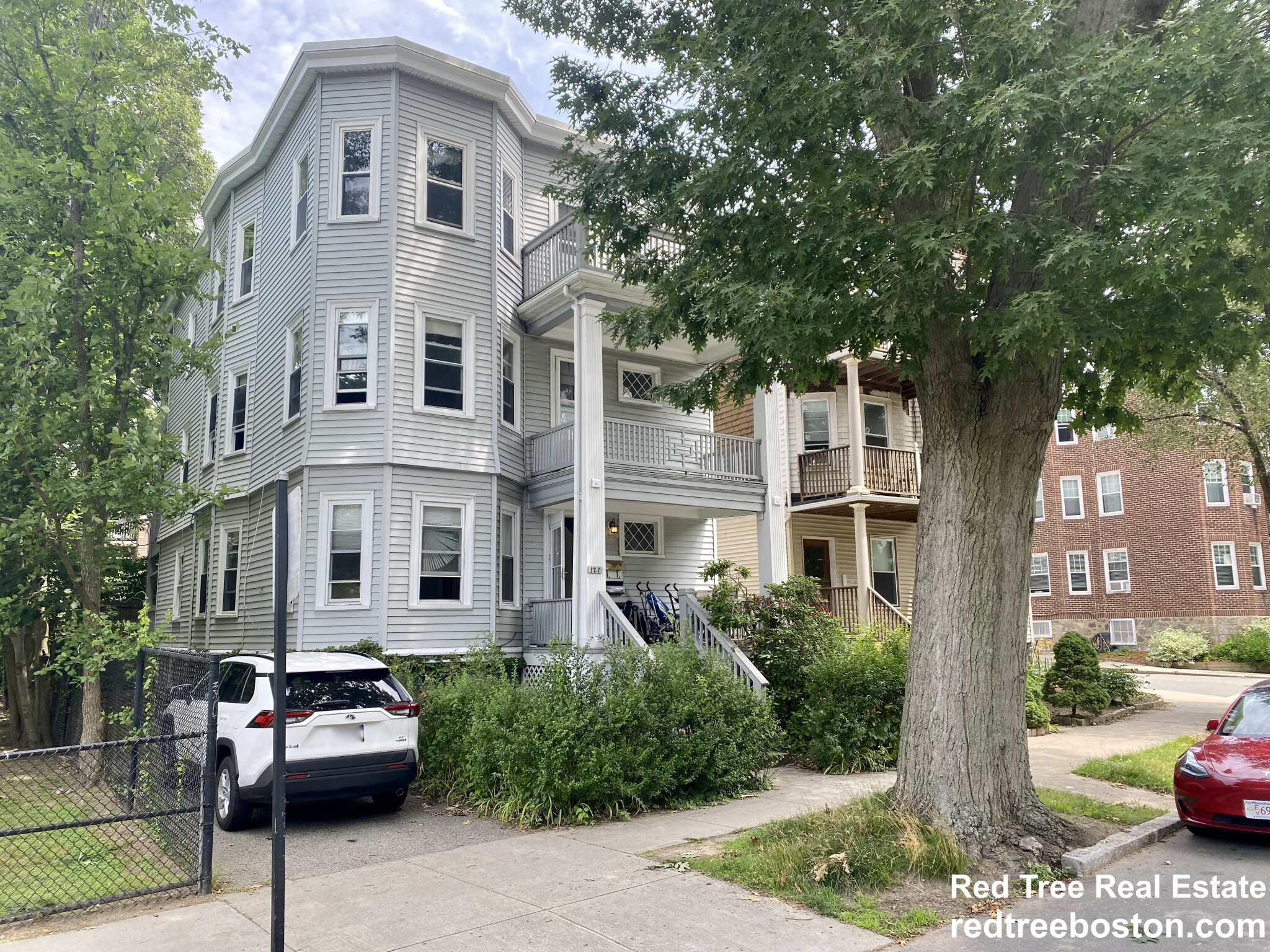 127 Eliot St, Chestnut Hill