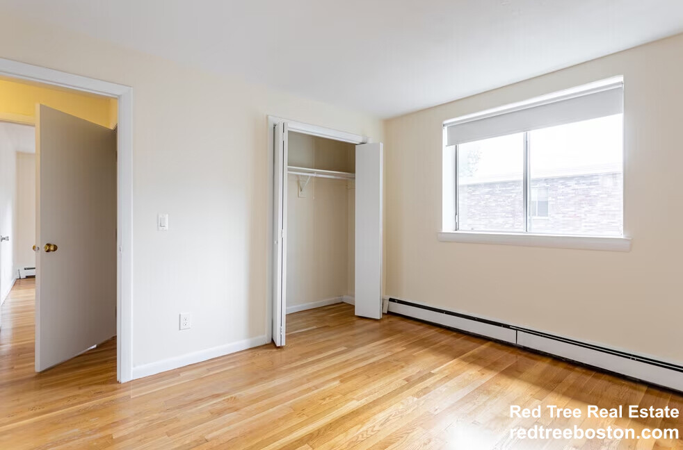 88 Gardner St, Allston