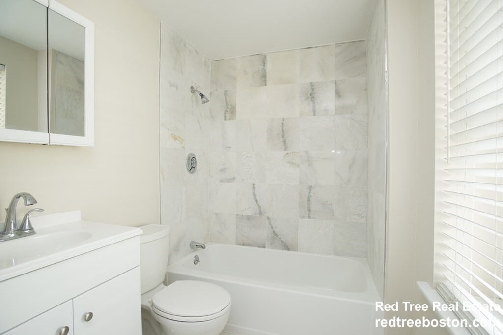 45 Thomas Park, South Boston