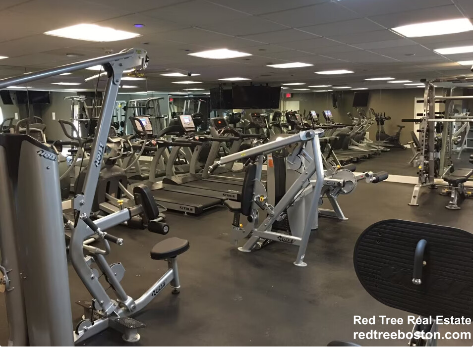 1440 Beacon St, Brookline