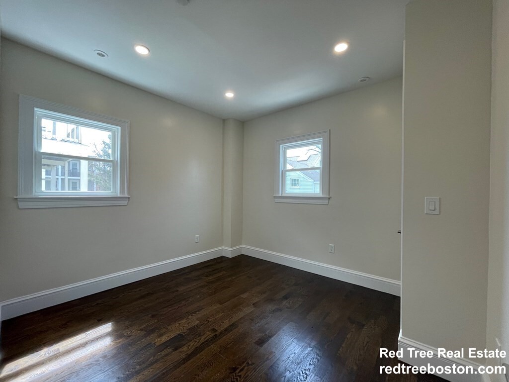 35 Foster St, Brighton