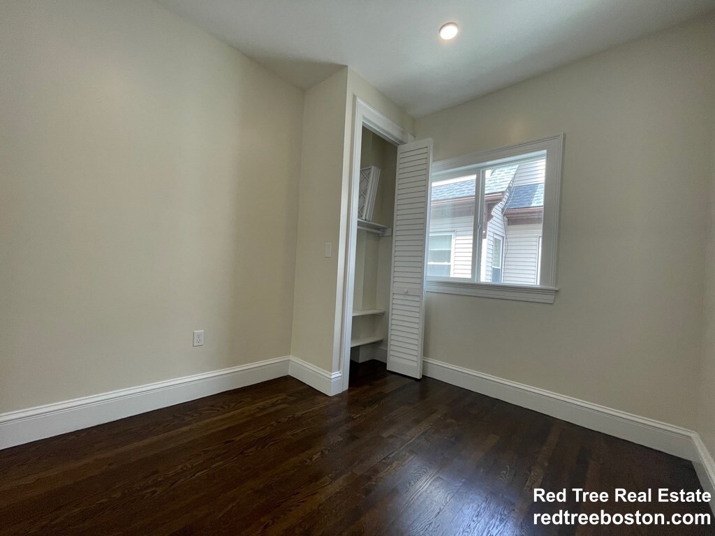 35 Foster St, Brighton