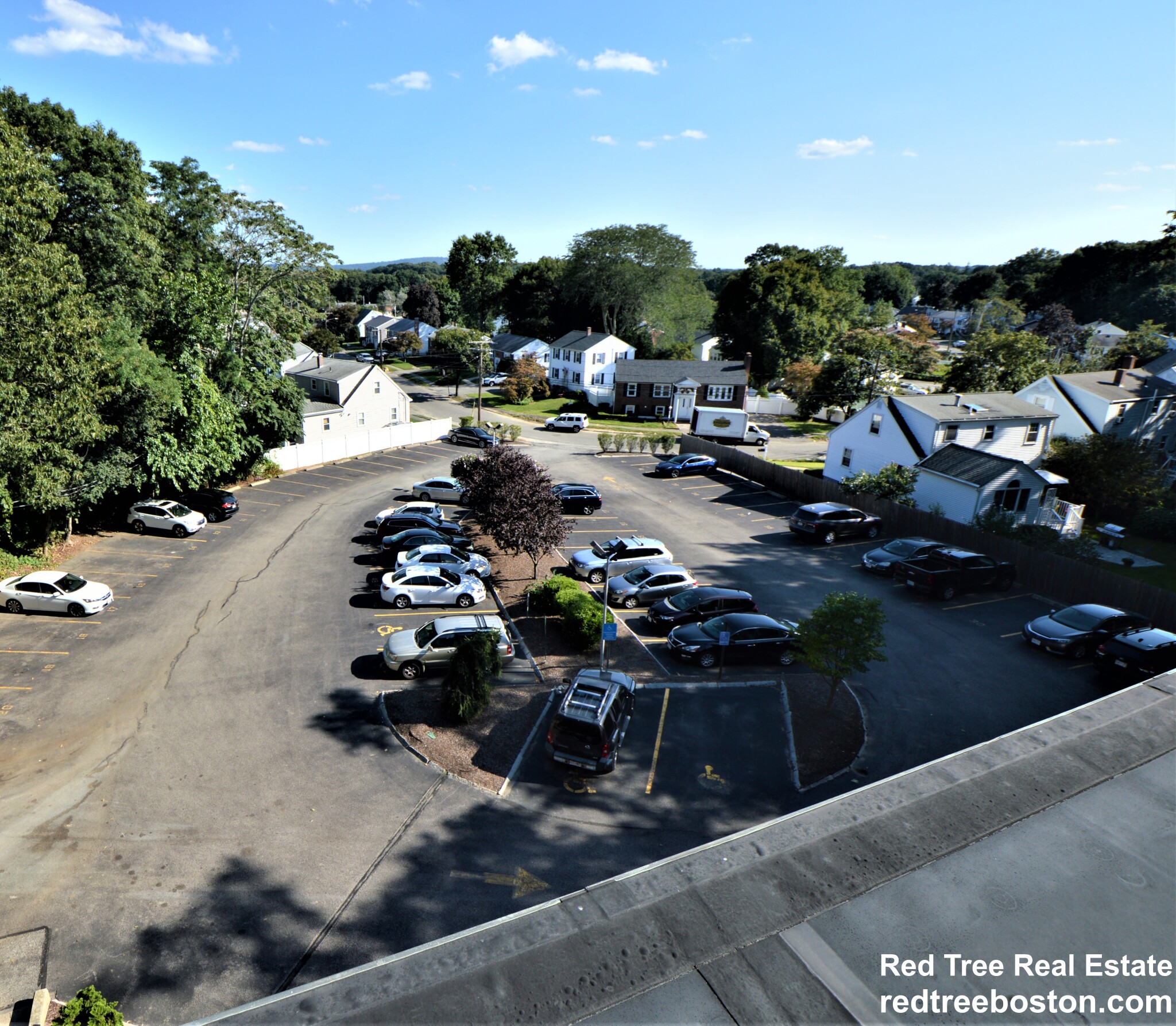 5050 Washington St, West Roxbury